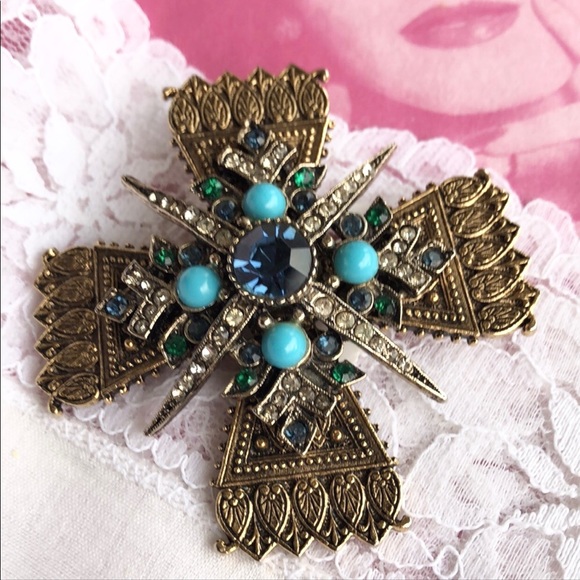 Art Jewelry - VNTG ART Blue Maltese cross Brooch/ Pendant Maltese cross brooch
